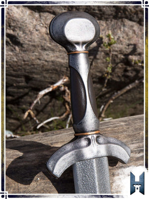 Valor Sword Short Swords Stronghold