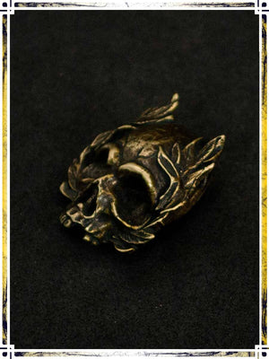 Pin - Skull Laurel Wreath Fibulas & Brooches Importation privée