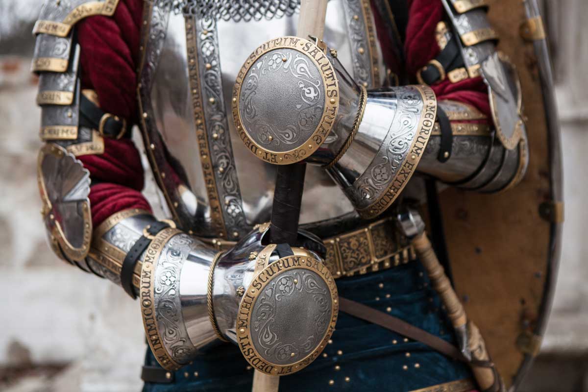 Armure médiévale  Armure de chevalier, armure fantastique, armure de GN à  vendre :: Armstreet