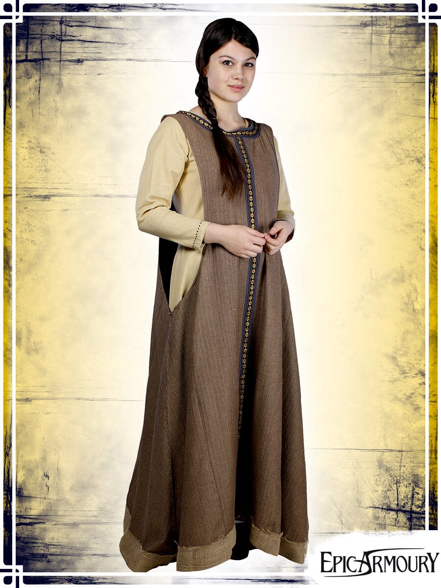 Celtic Surcoat Surcots & Vests Epic Armoury 