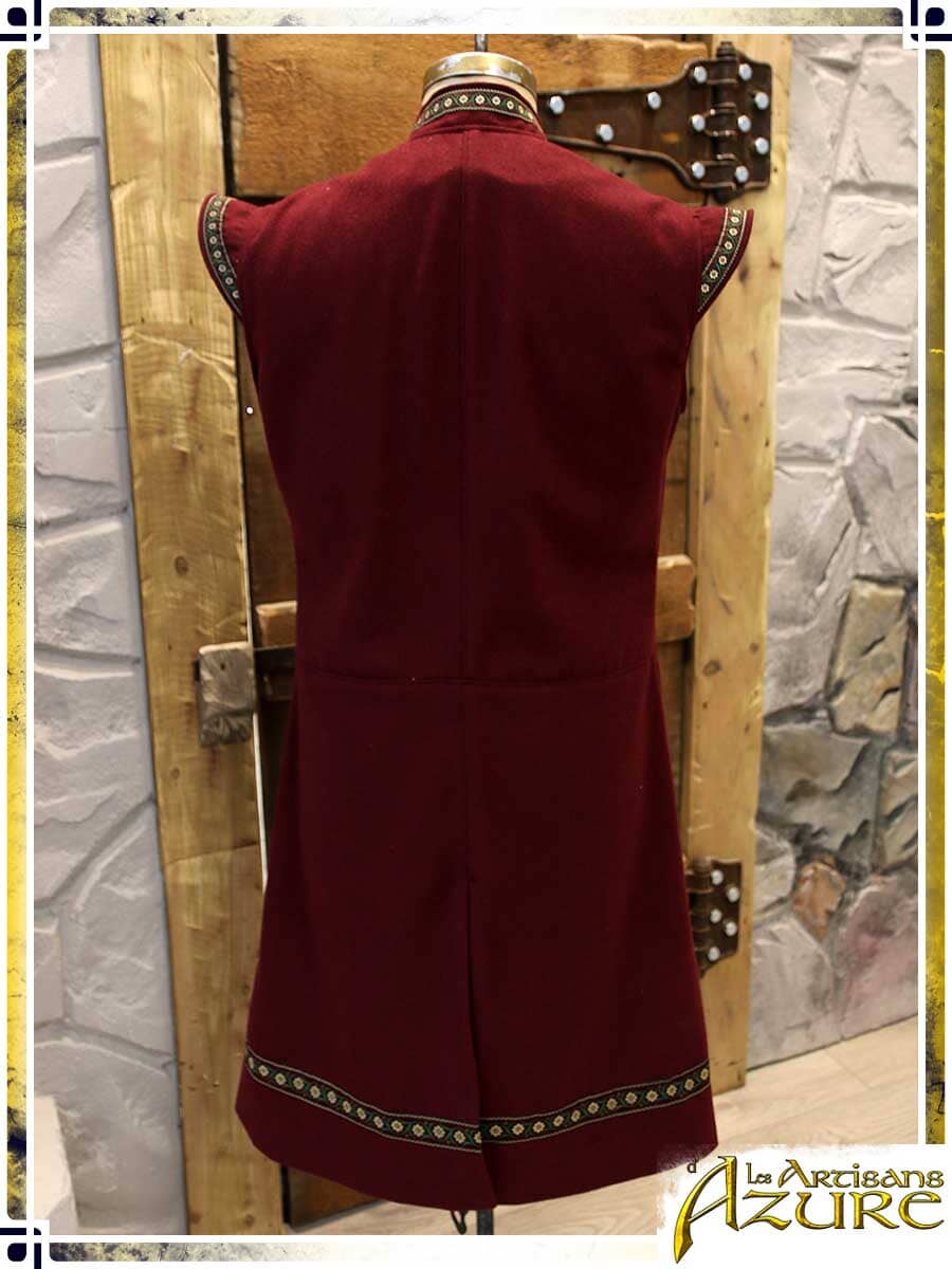 Unique Striking Red Sleeveless Coat Unique Sets Les Artisans d'Azure 