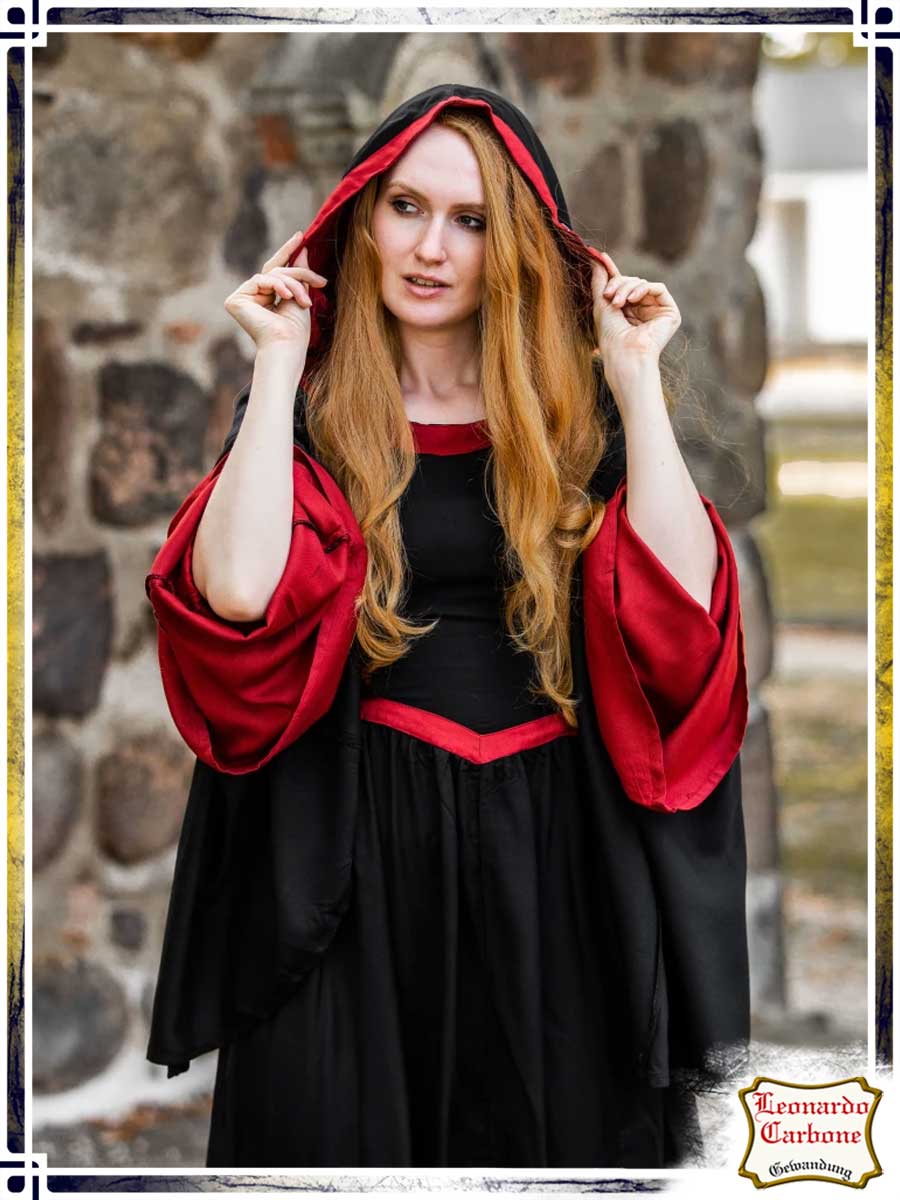 Robe à capuchon Isolde