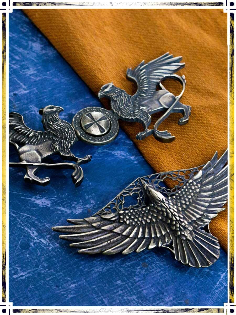 Cloak Clasp - Raven Buttons & Fasteners Copper Raven 