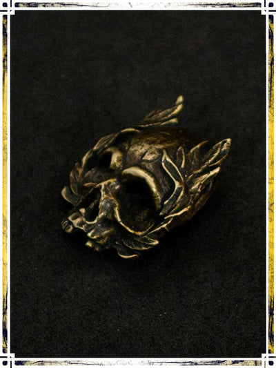 Pin - Skull Laurel Wreath Fibulas & Brooches Importation privée 