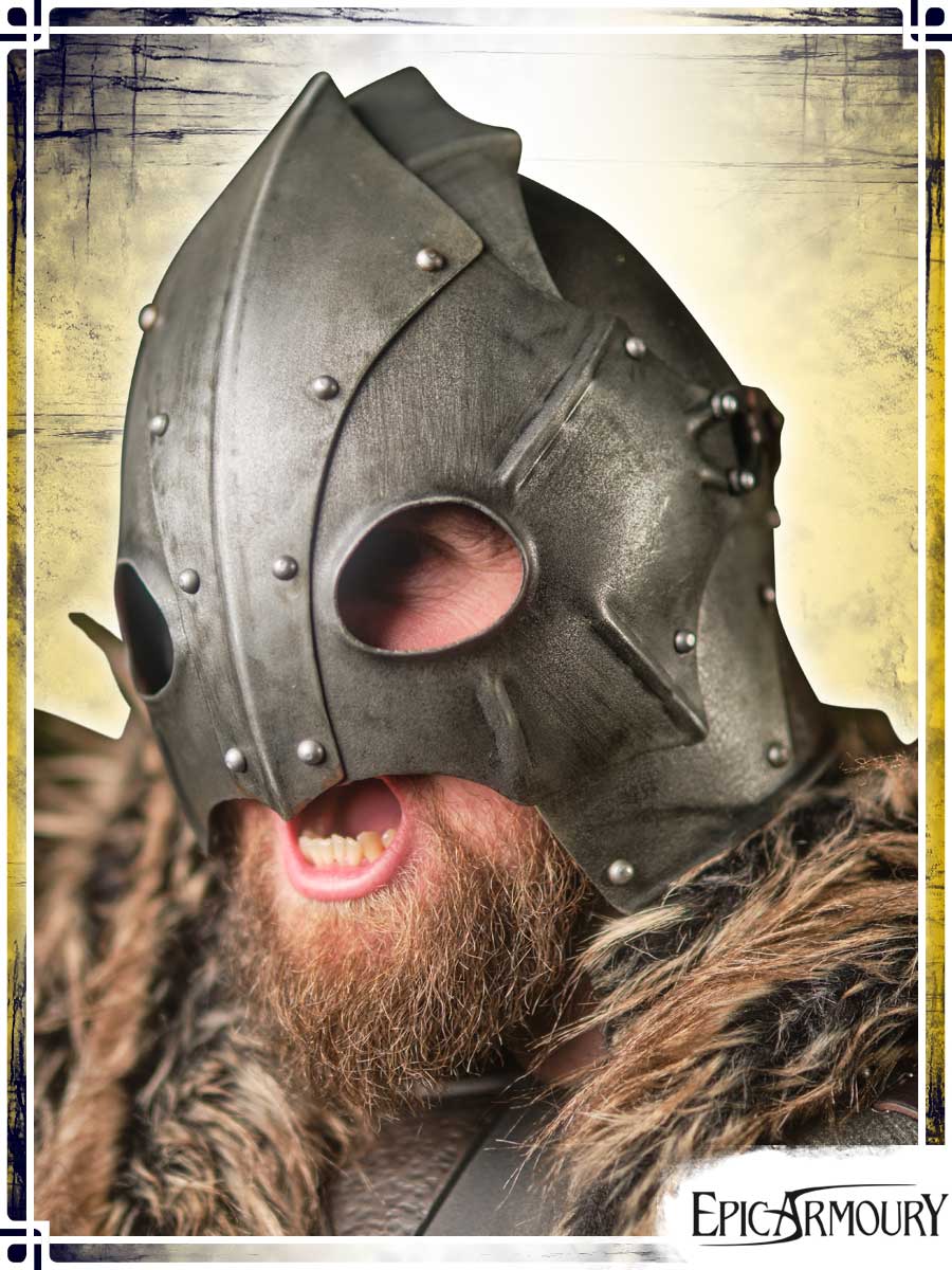 Casque du prédateur