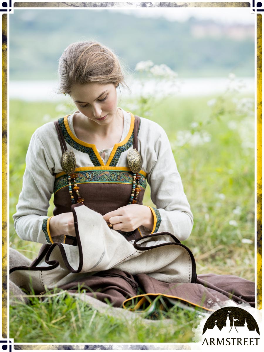 Ingrid the Hearthkeeper Apron Surcots & Vests ArmStreet Brown|Yellow 0 year 