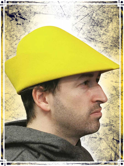 Medieval Felt Hat Coifs & Hats L'Atelier des Cache-Misères Yellow 
